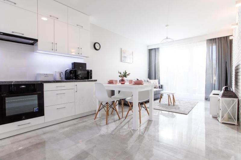 Resort Apartamenty Klifowa Rewal 29 エクステリア 写真